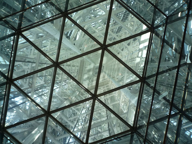 福岡タワー　エレベーターホールの天井